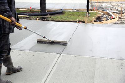 Concrete driveway installation